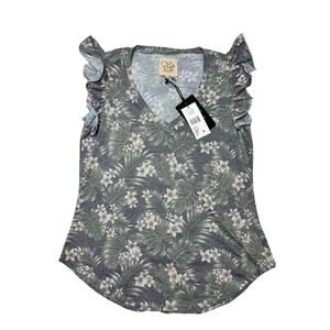 NWT Chaser Women's Medium Ruffled Sleeve V-neck T-shirt Palm Tree/ Beach Vibes